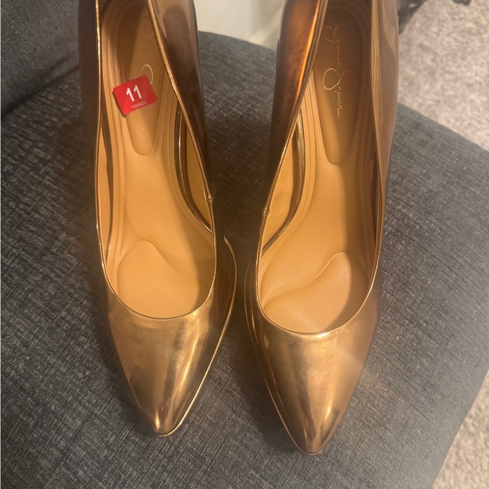 Jessica Simpson Shiny Metallic Bronze Heels